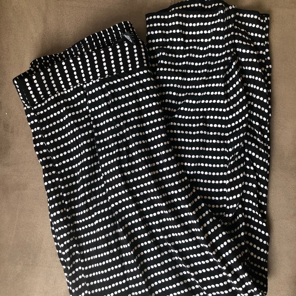 🔹5 for $25🔹 Alfani Capris